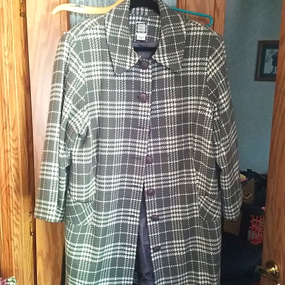 Lightweight driving  coat. Size 22 women's